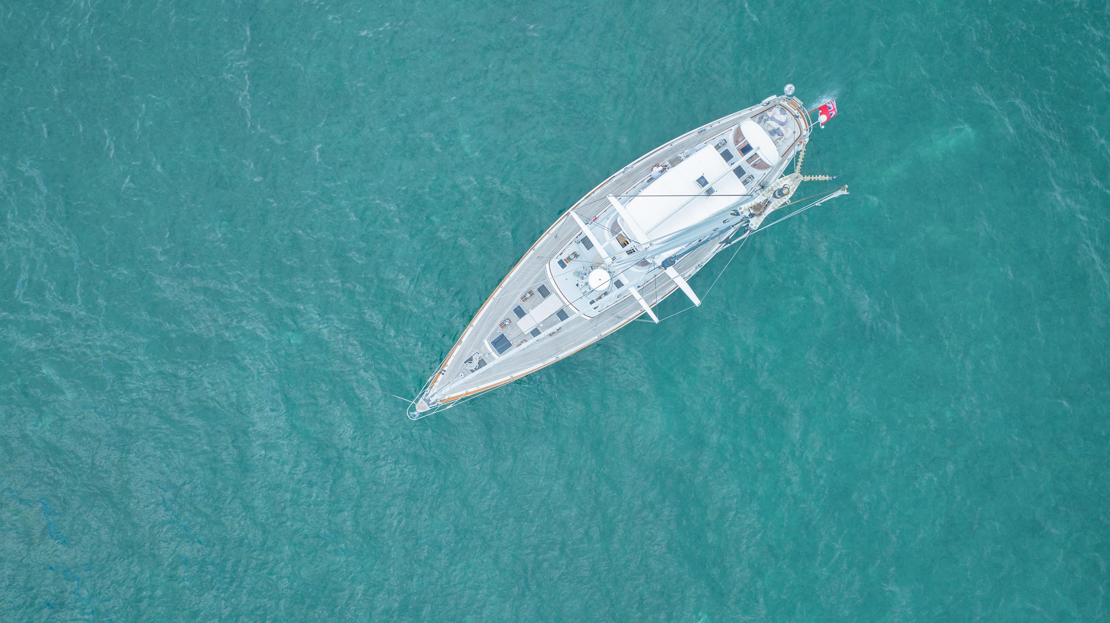 Tuatara Yacht Photos Pics 