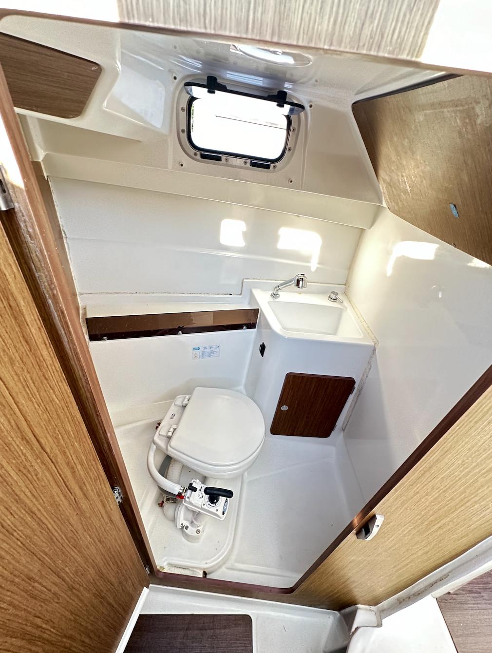 2021 Beneteau Antares 23