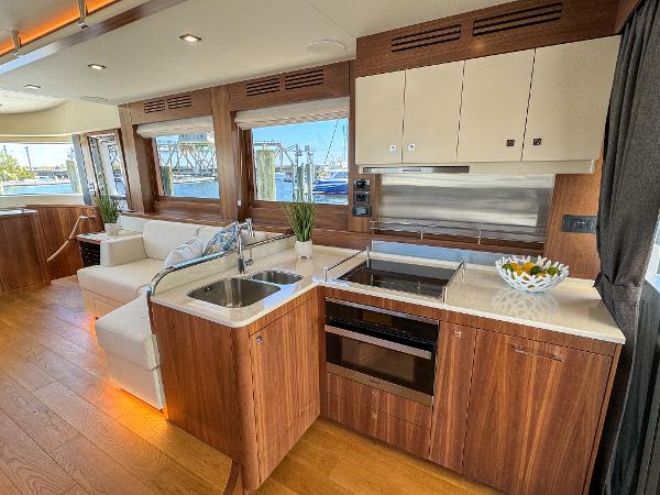 61' Sirena, Listing Number 100916515, - Photo No. 39