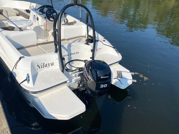 Bayliner Element 5