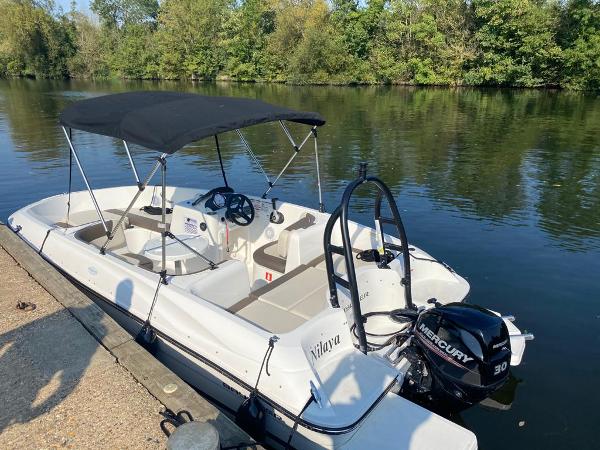 Bayliner Element 5