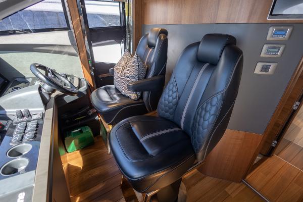 Princess Motor Yacht Sales - Used Princess Y85