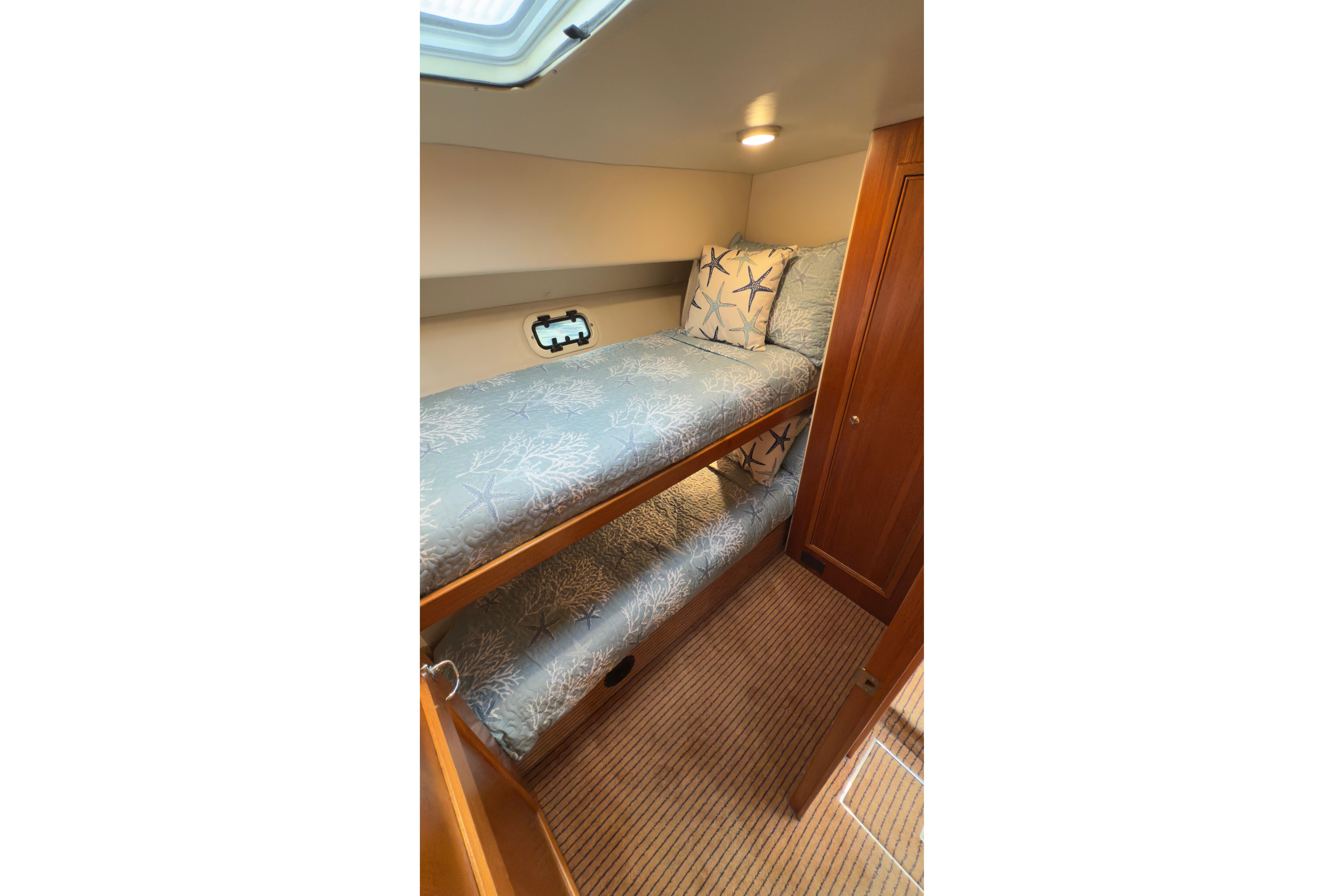 2001 Riviera Twin Cabin Convertible #TBTW366101 inventory image at Sun Country Yachts, South Lake Union (Seattle)