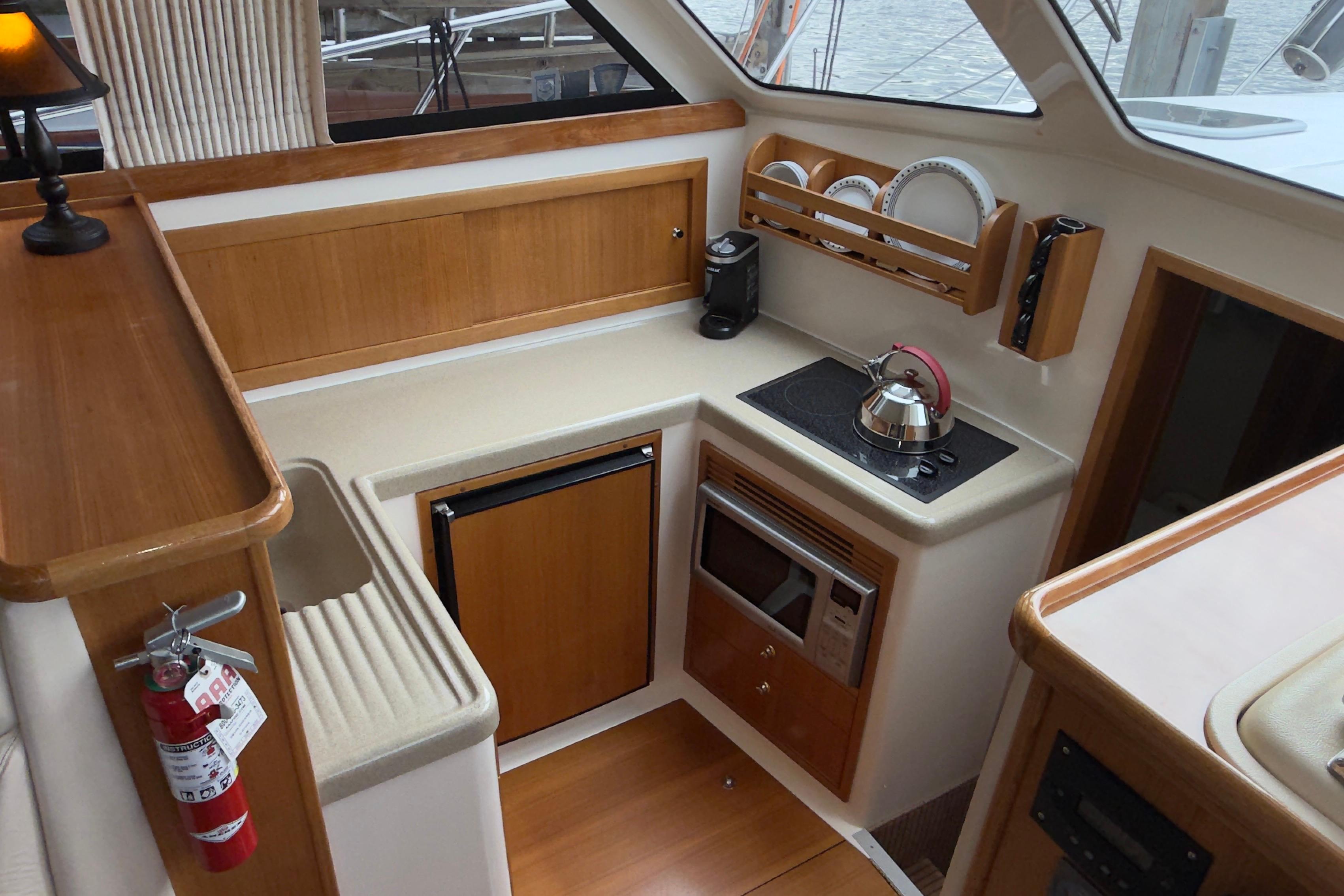 2001 Riviera Twin Cabin Convertible #TBTW366101 inventory image at Sun Country Yachts, South Lake Union (Seattle)