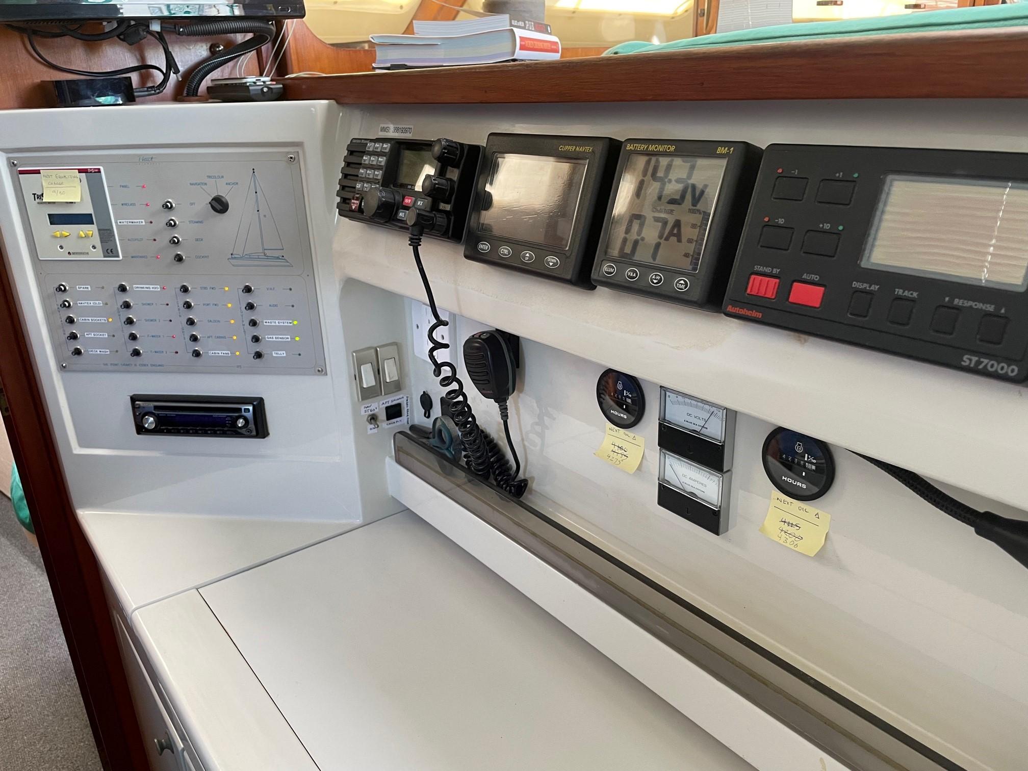 Nav Station Port Hull