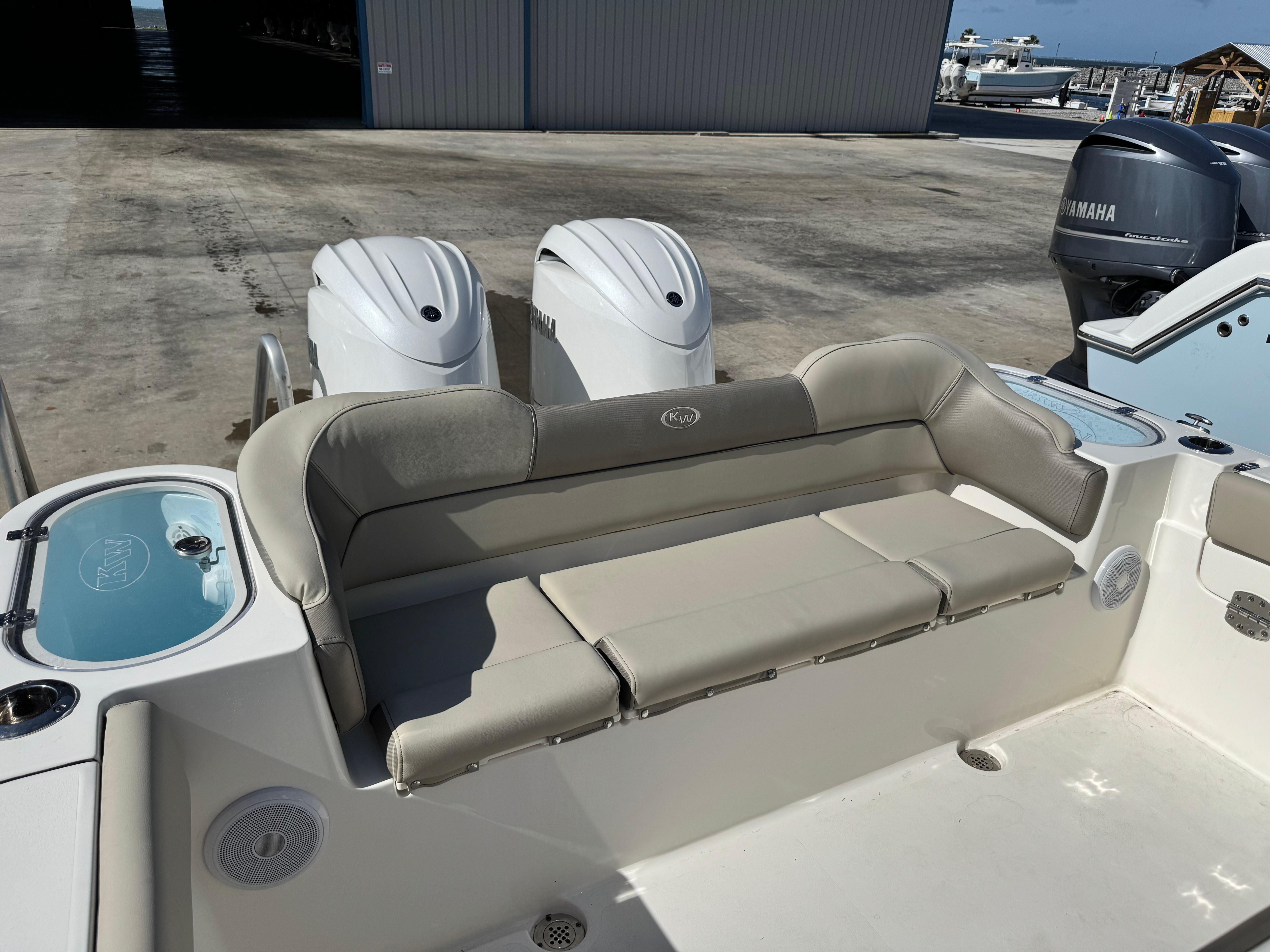 2024-key-west-263-fs-power-9800934-20250520081800117-1_XLARGE