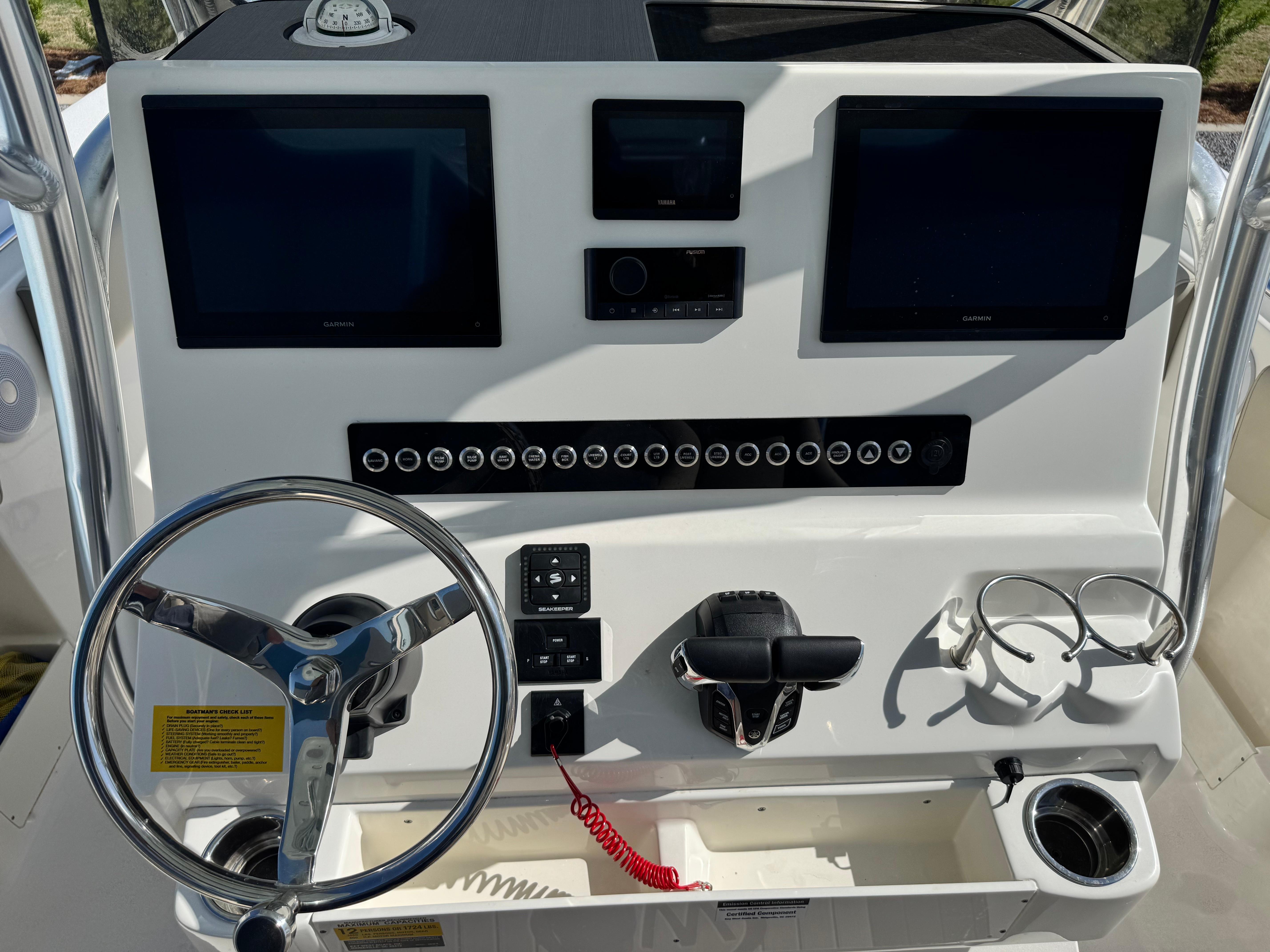 2024-key-west-263-fs-power-9800934-20250520081848641-1_XLARGE