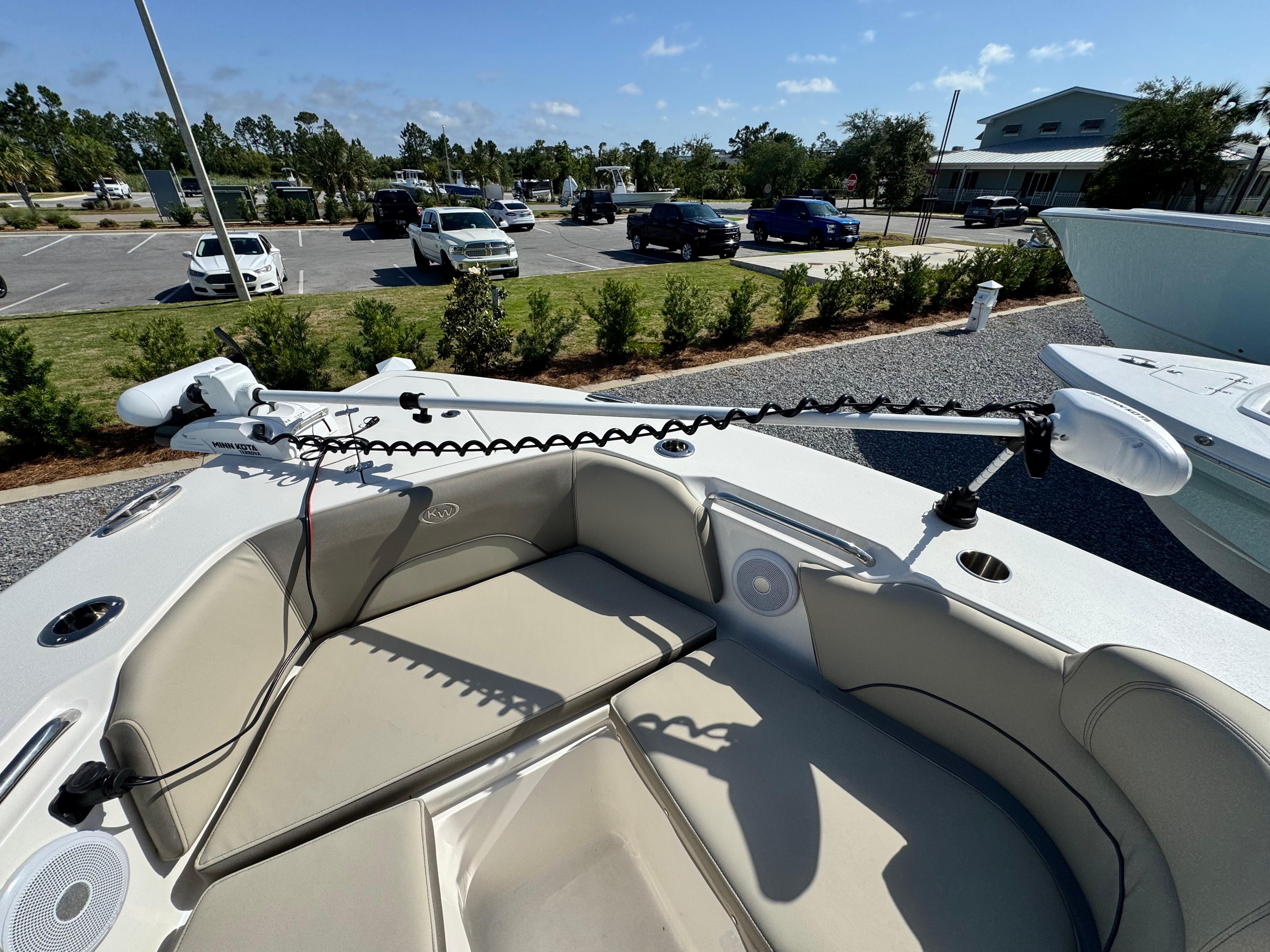 2024-key-west-263-fs-power-9800934-20250520081927899-1_XLARGE