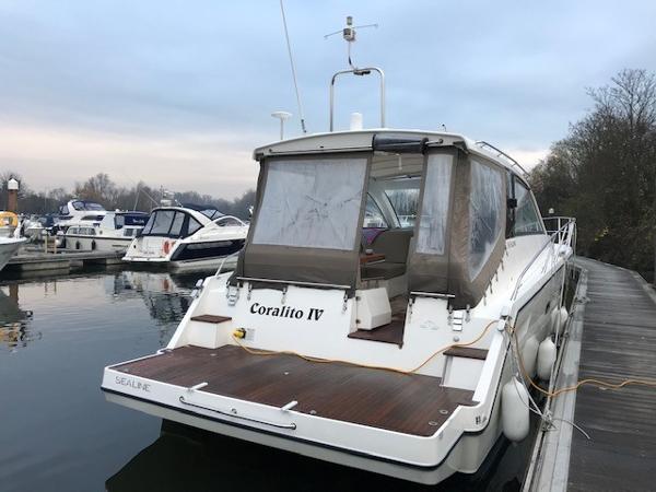 2012 Sealine SC35