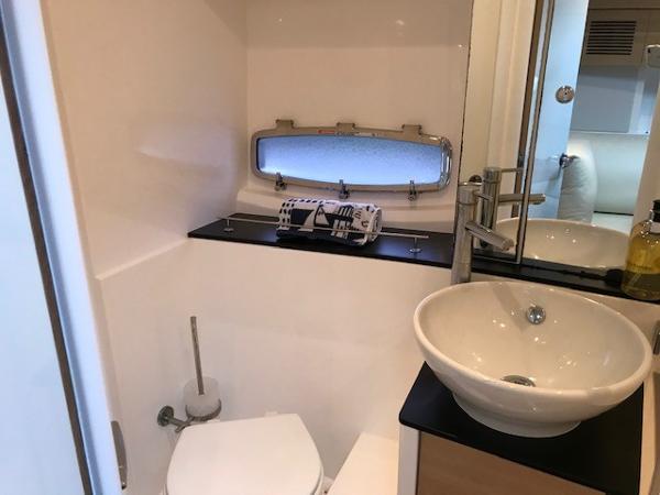 2012 Sealine SC35