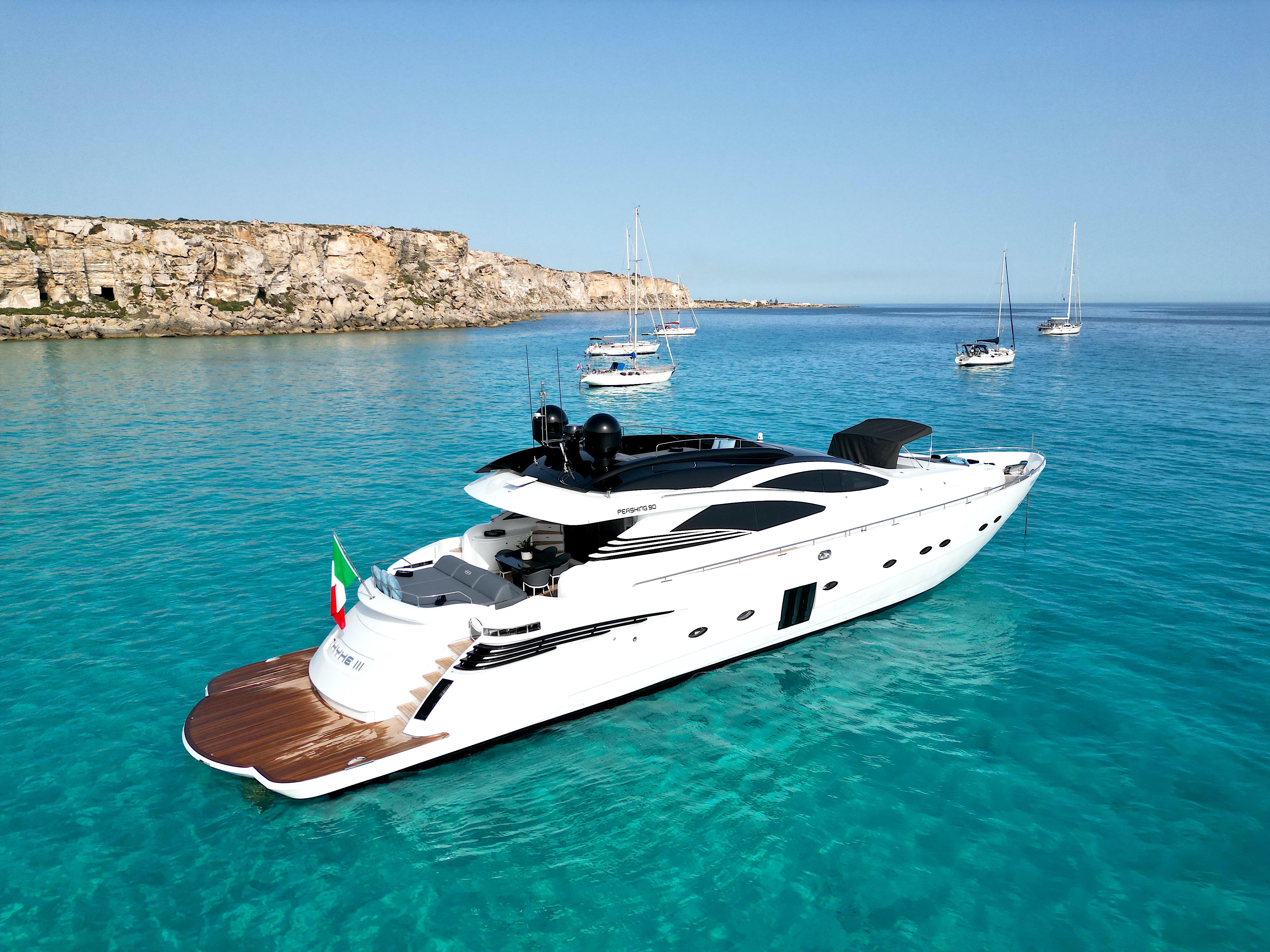 THYKE III Pershing 90 2008 for sale in Mazara del Vallo IT-TP