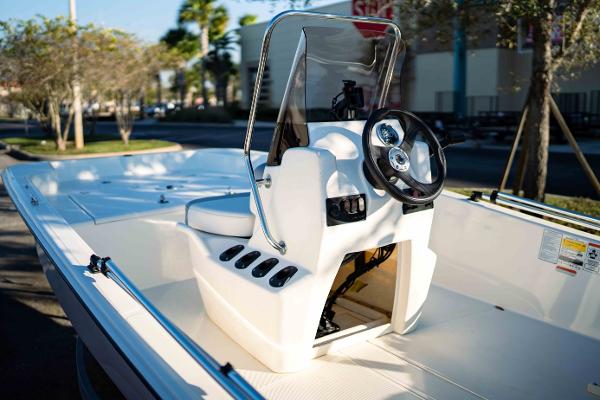 2018 Mako boat for sale, model of the boat is Pro 15 Skiff & Image # 10 of 24