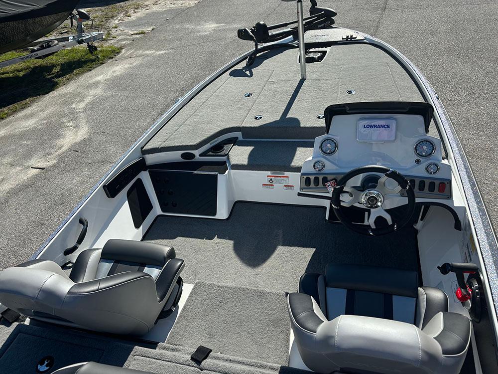 2025 Nitro Z18