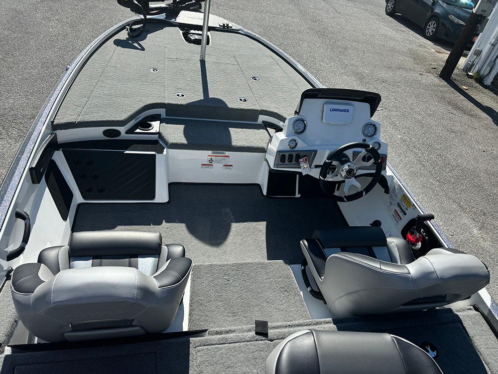 2025 Nitro Z18