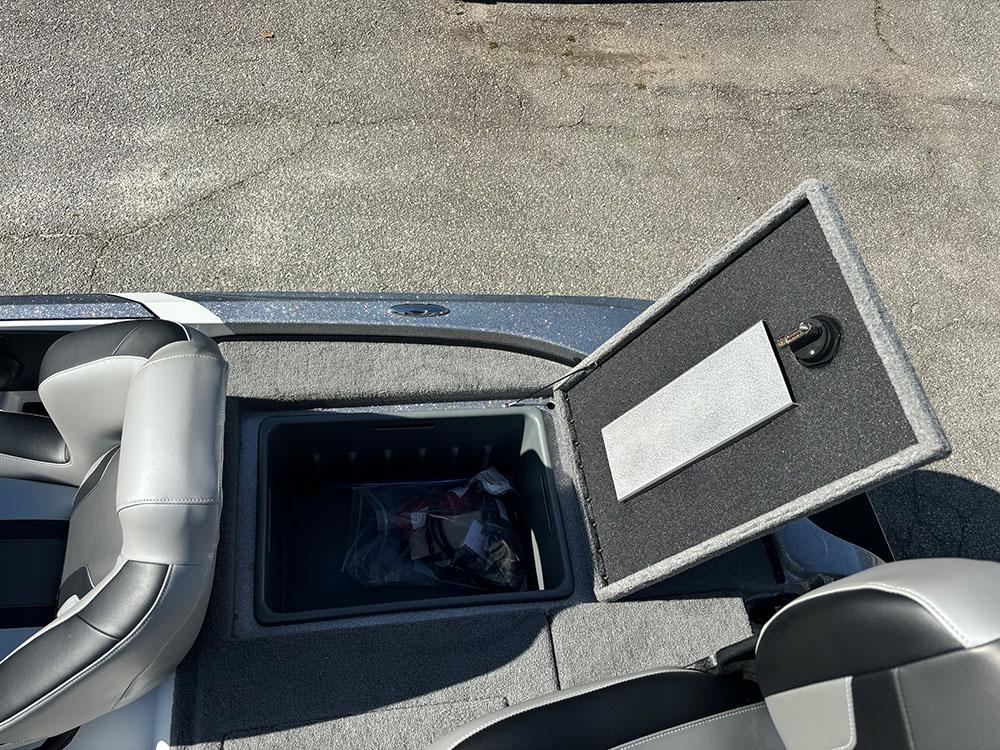 2025 Nitro Z18