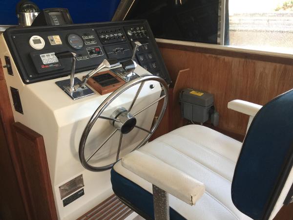 36' Chris-Craft, Listing Number 100800003, Image No. 10