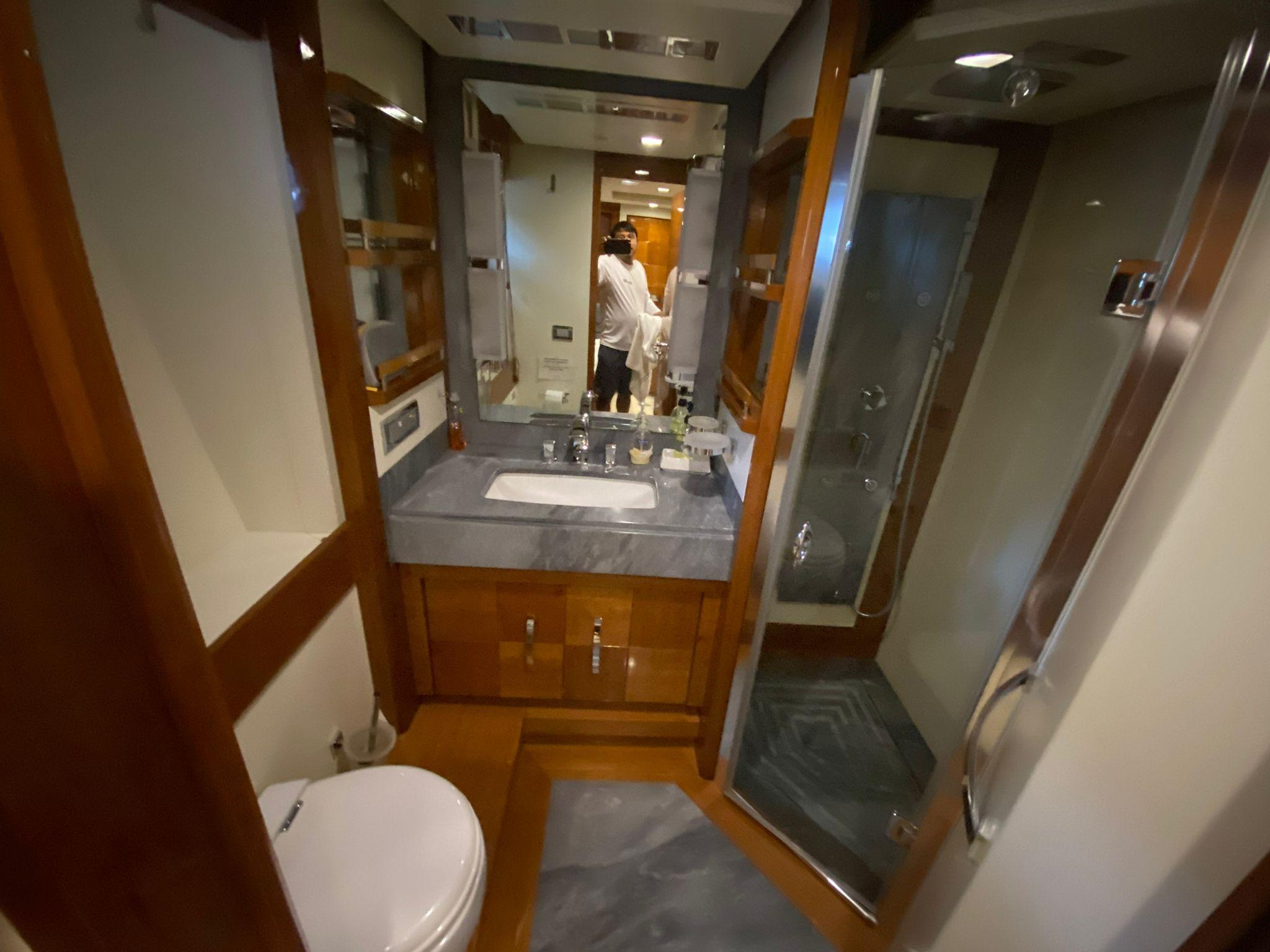 2007 Azimut 85 Blue