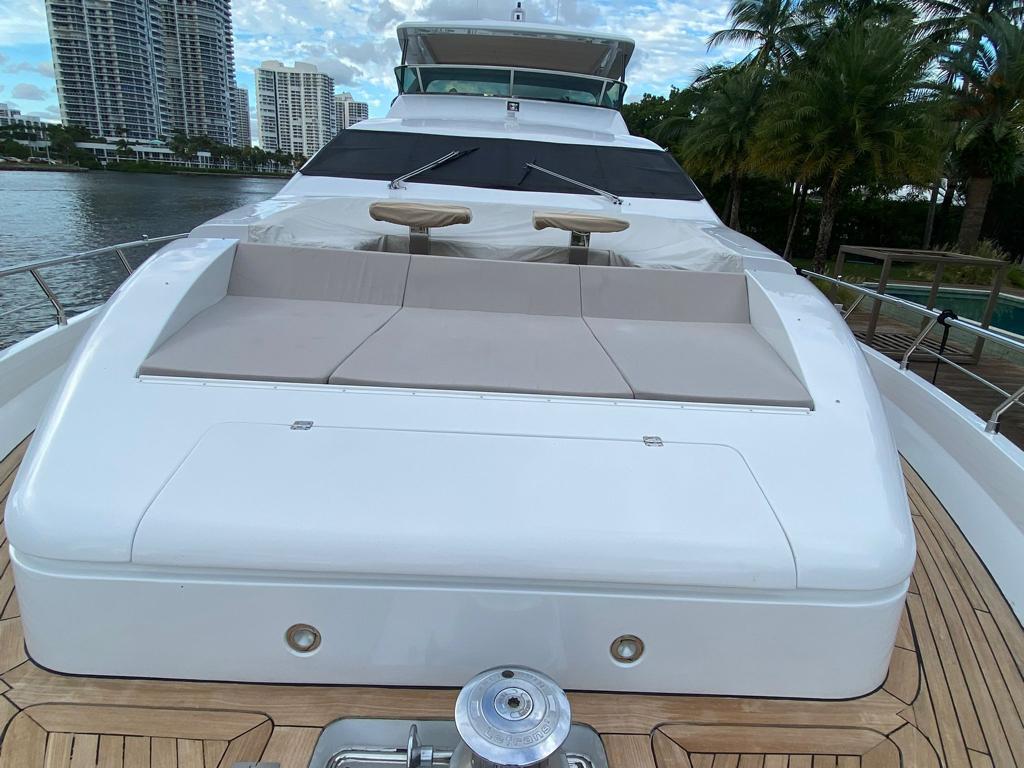 2007 Azimut 85 Blue