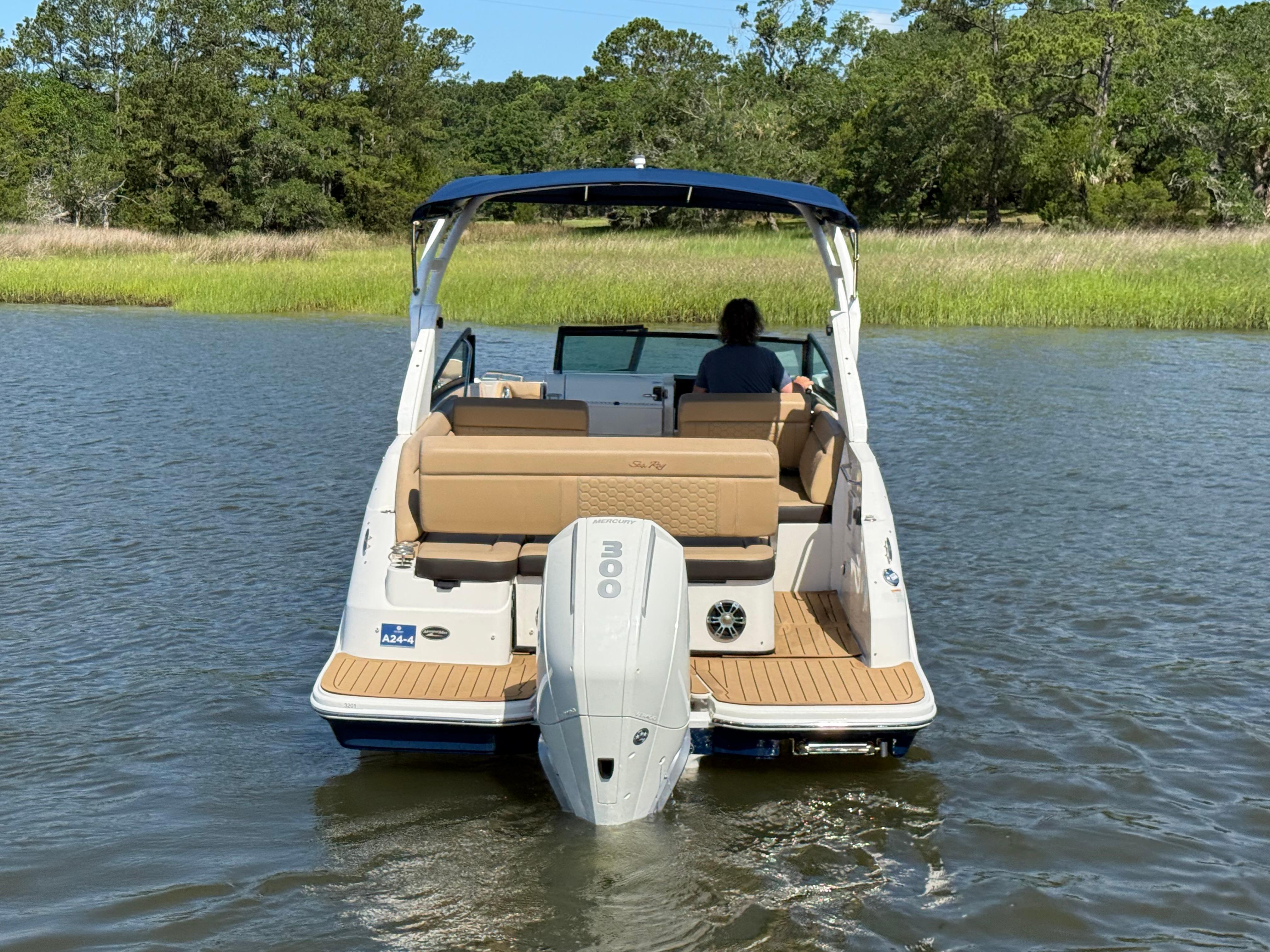 2020-sea-ray-sdx-250-ob-power-9840945-20250616140911301-1_XLARGE