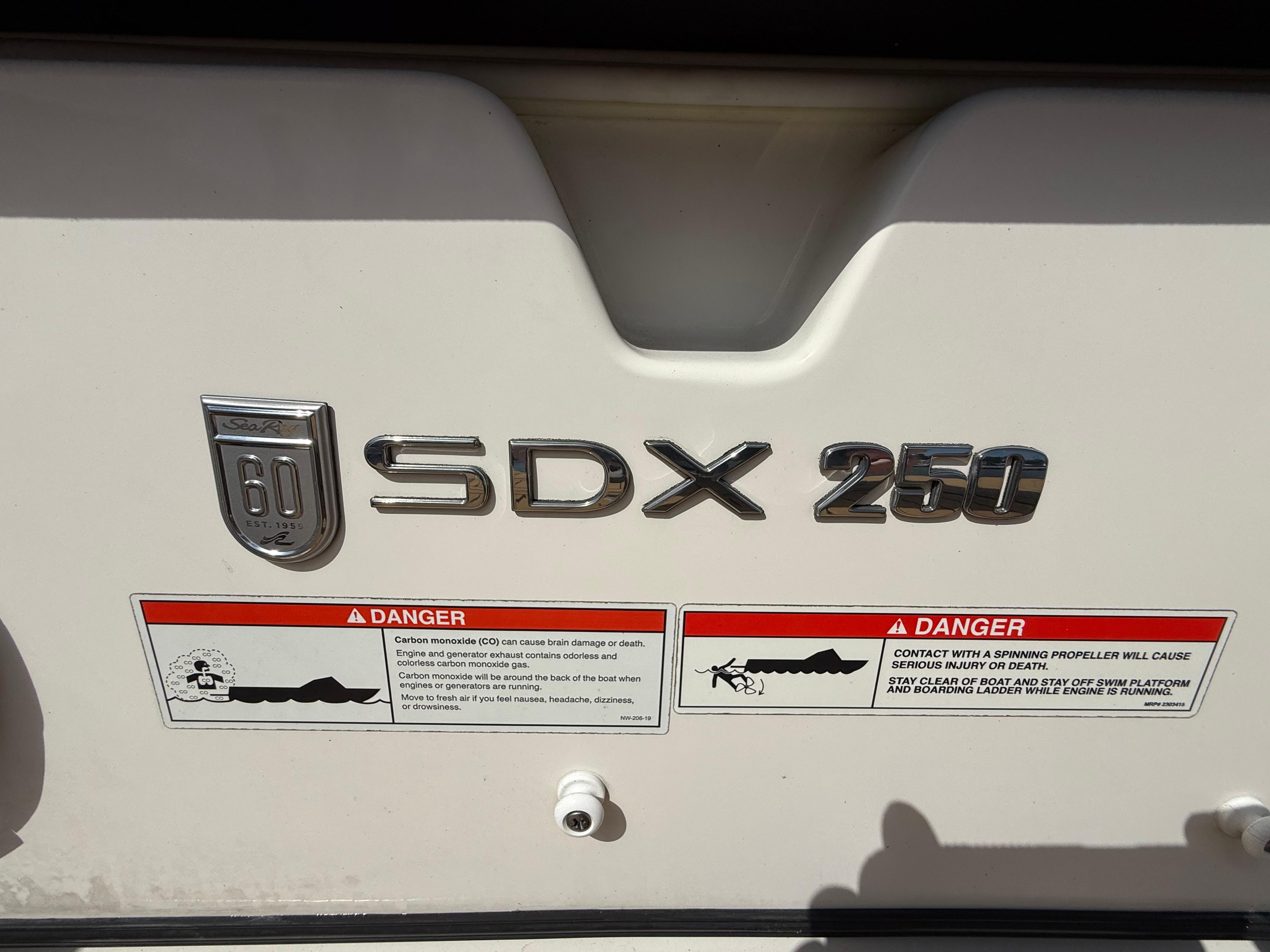 2020-sea-ray-sdx-250-ob-power-9840945-20250616141128632-1_XLARGE
