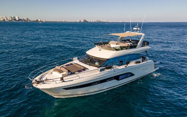 2017 Prestige 630
