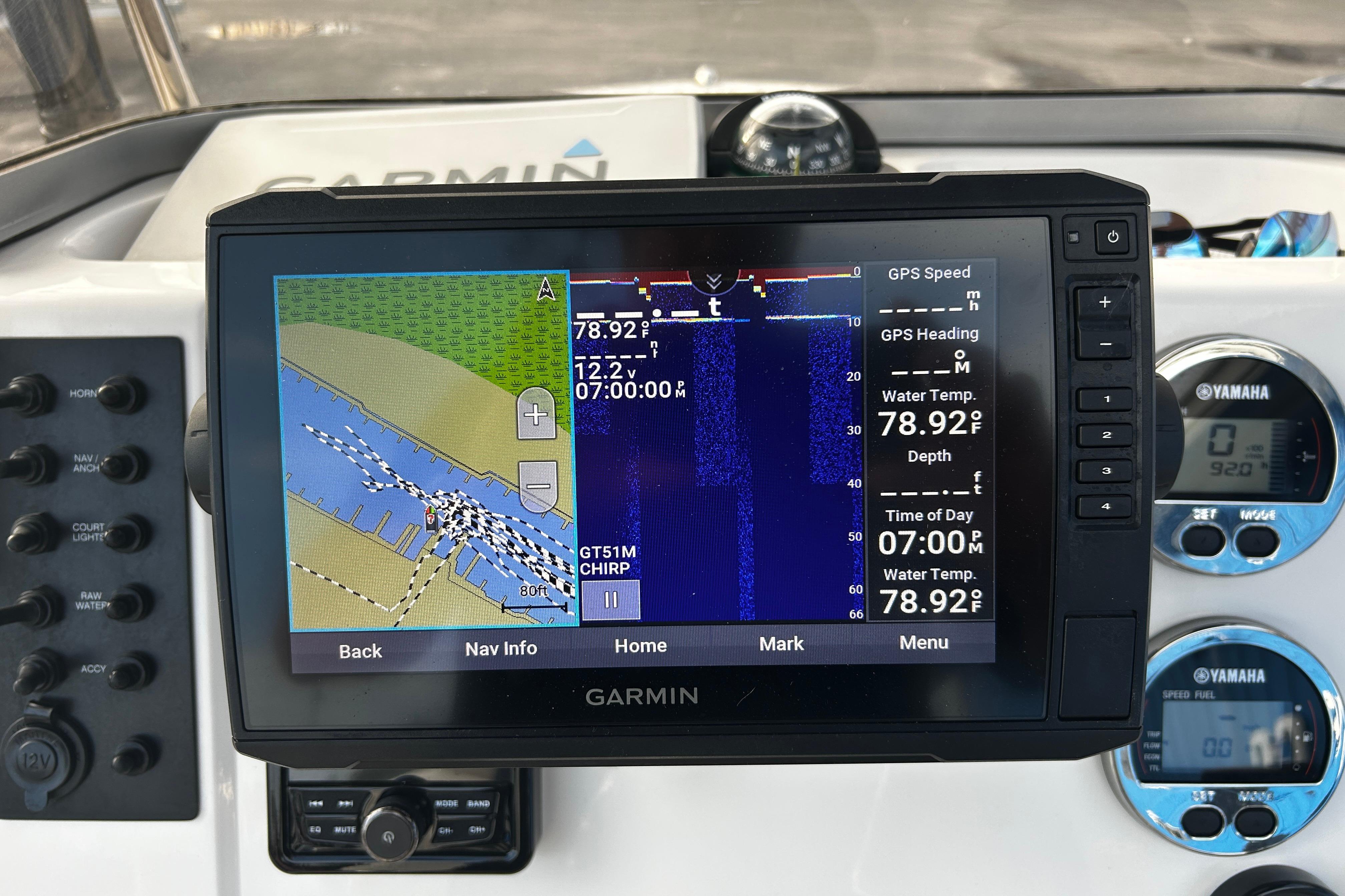 2018-robalo-r180-center-console-power-9960906-20250926132617724-3