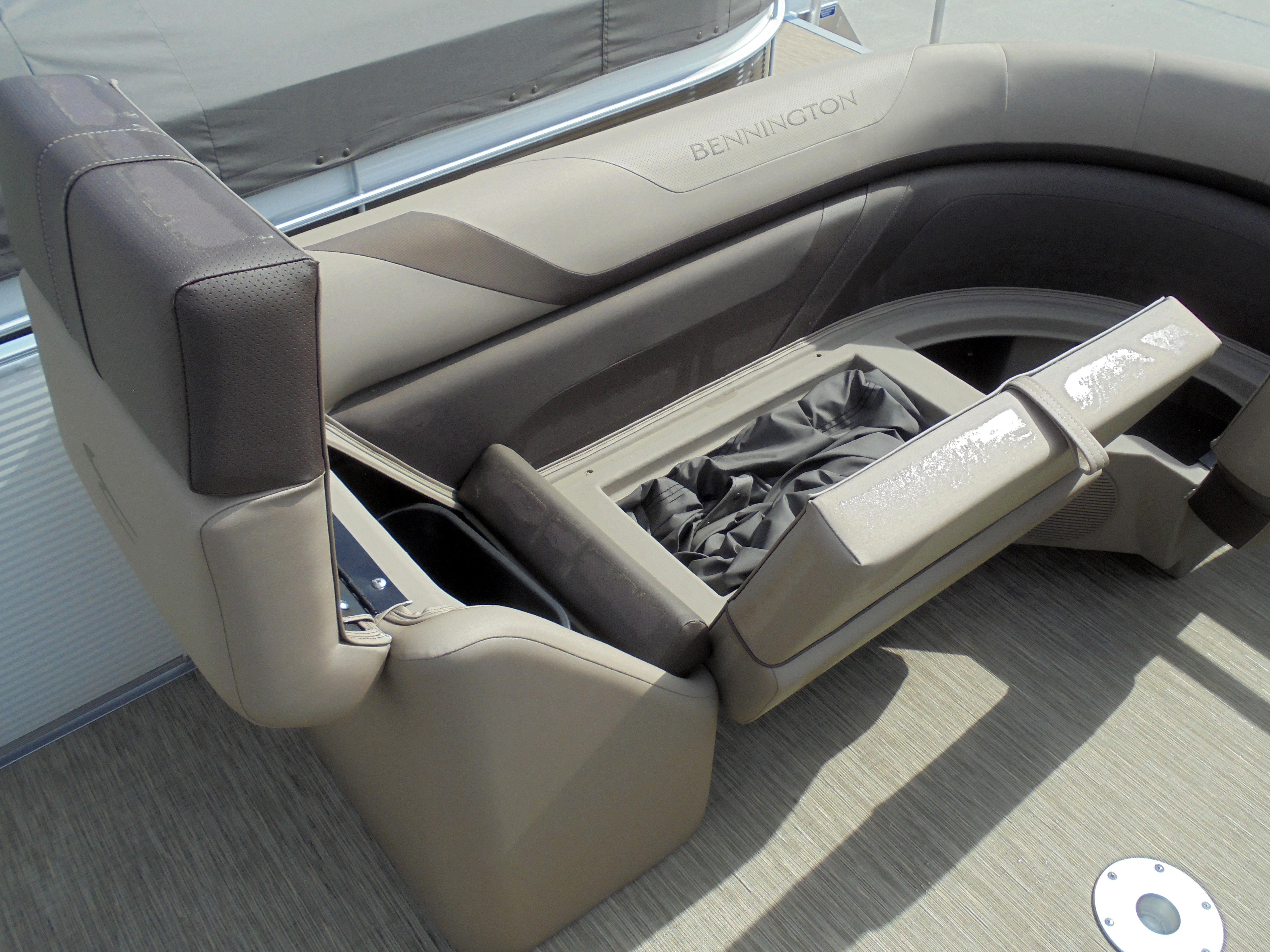 2023 Bennington 22 SXSR