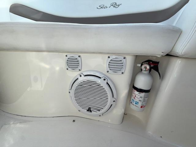 2005-sea-ray-320-sundancer-power-9770971-977322199-0-240420251808-15