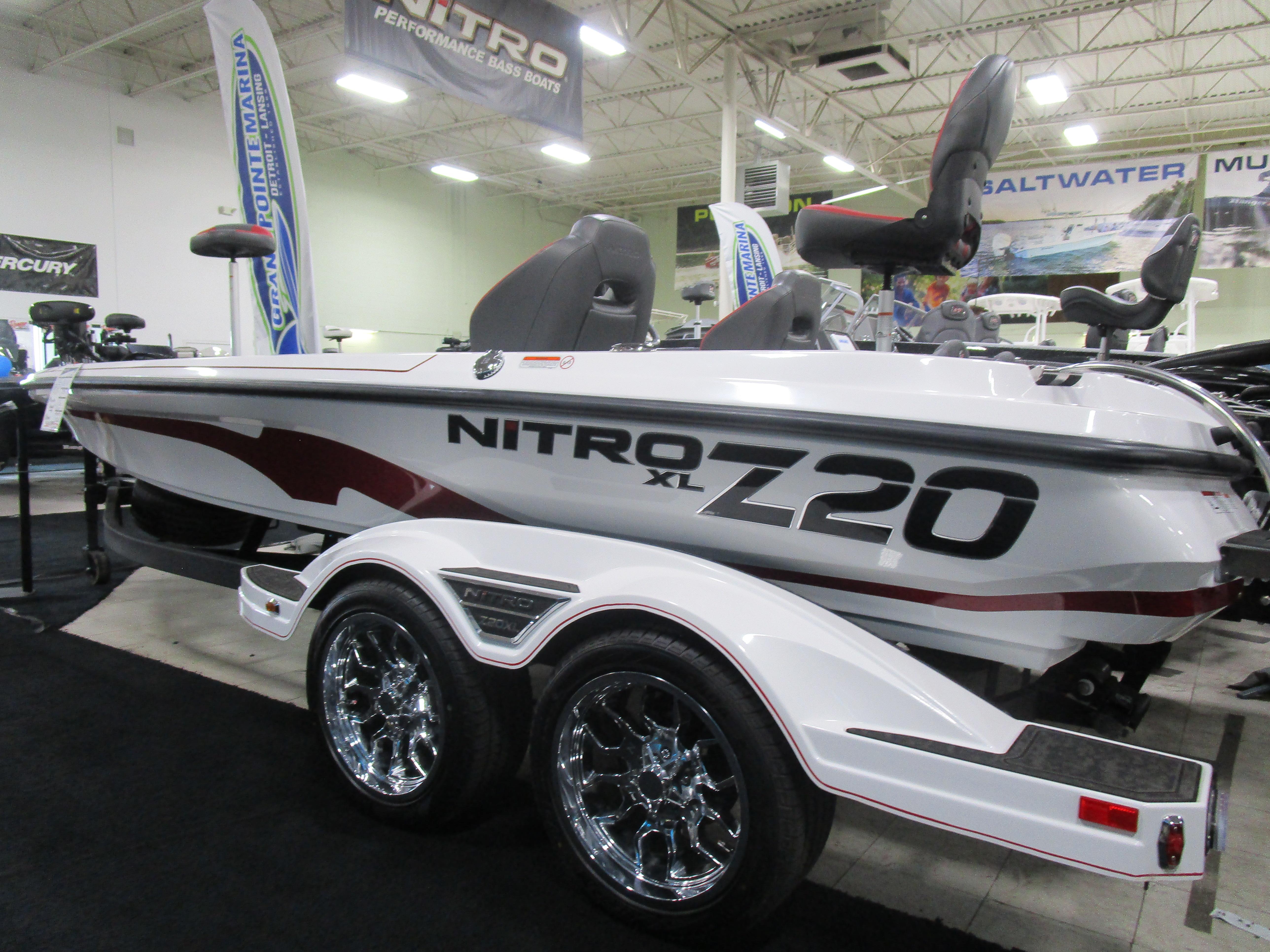 2025 Nitro Z20 XL Pro Gallery