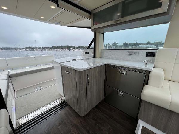 38' Regal, Listing Number 100902717, - Photo No. 8
