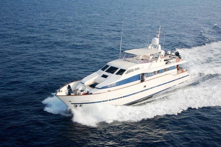 AZURE RHAPSODY, Yacht occasion a vendre, ,Azimut 30 M, 1990, BELLA YACHT, Cannes, Antibes, Monaco, Saint-Tropez, France (44)