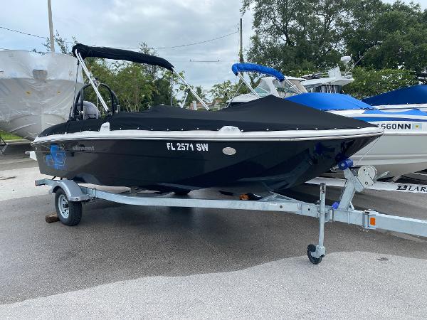Listing 100892841