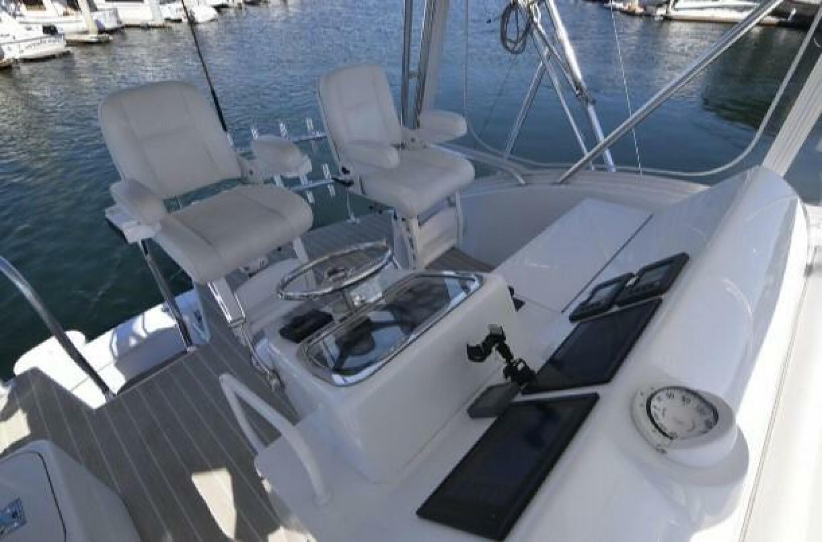 2006-hatteras-50-convertible-power-9550909-20240917112144535-1_XLARGE