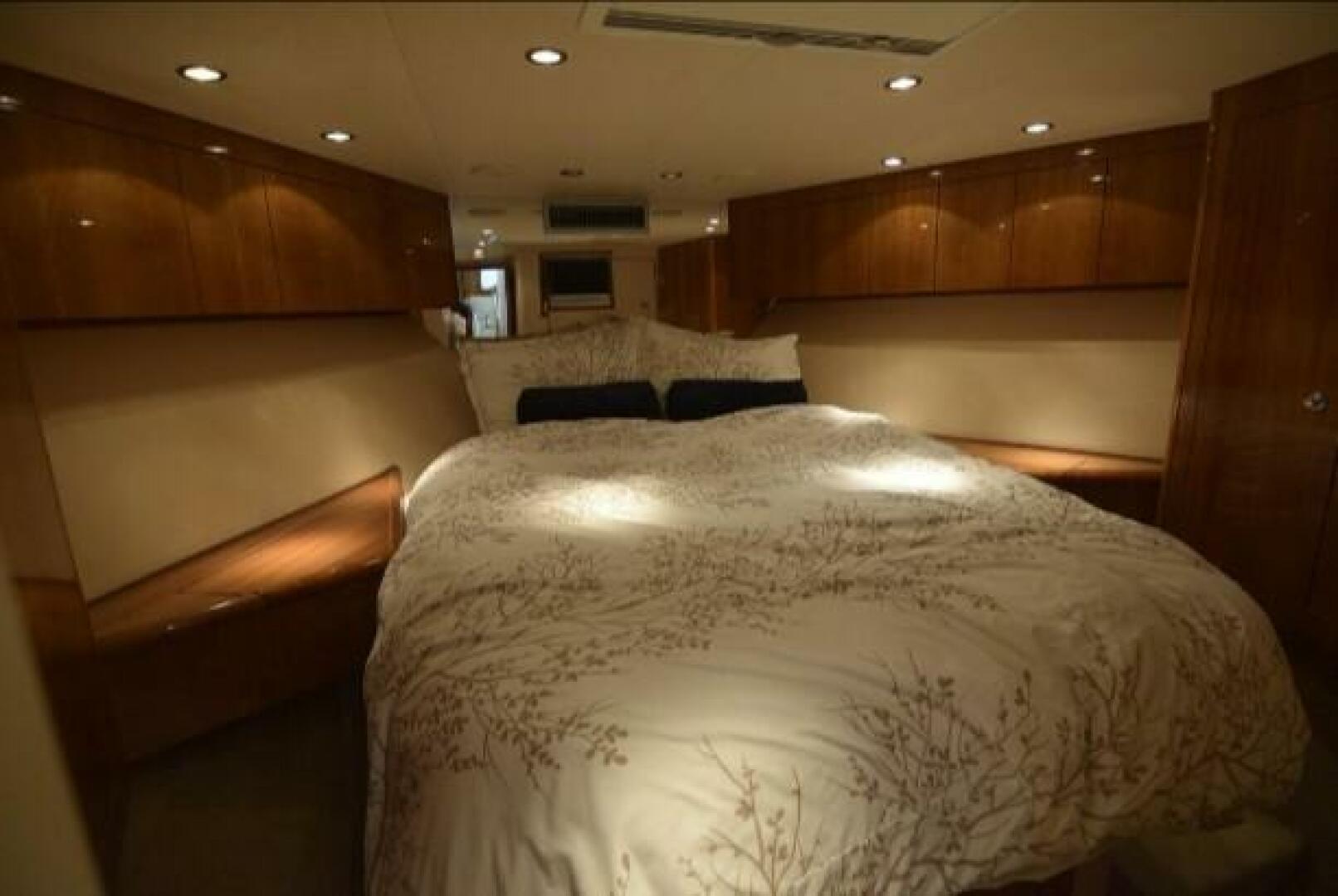 2006-hatteras-50-convertible-power-9550909-20240917112157509-1_XLARGE