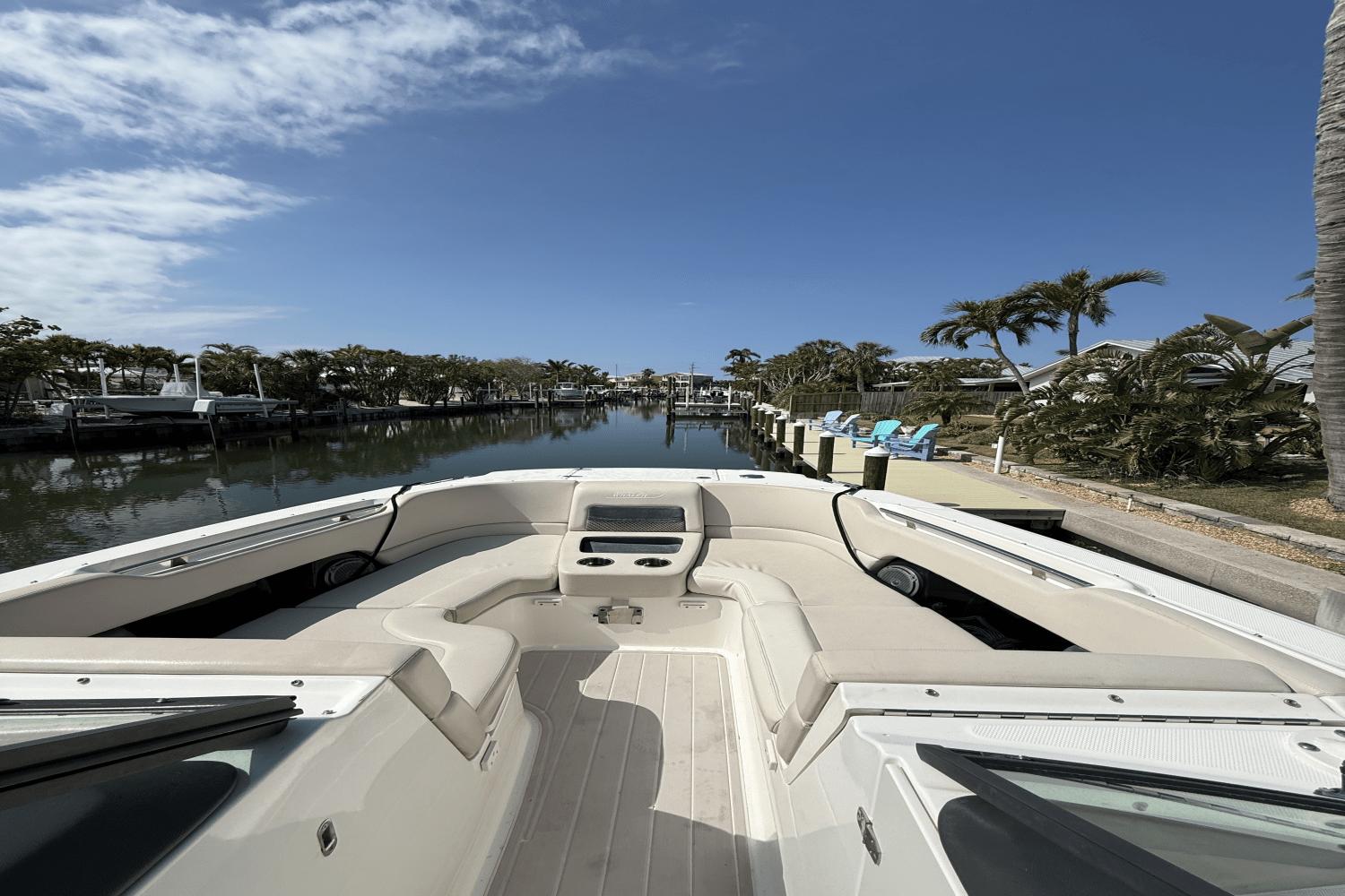 2015-boston-whaler-270-vantage-power-9850909-983933396-0-250620250858-6