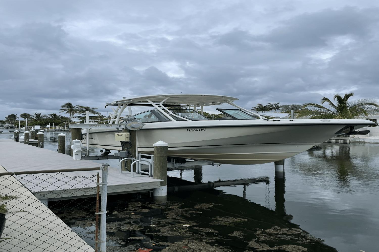 2015-boston-whaler-270-vantage-power-9850909-983933402-0-250620250858-18