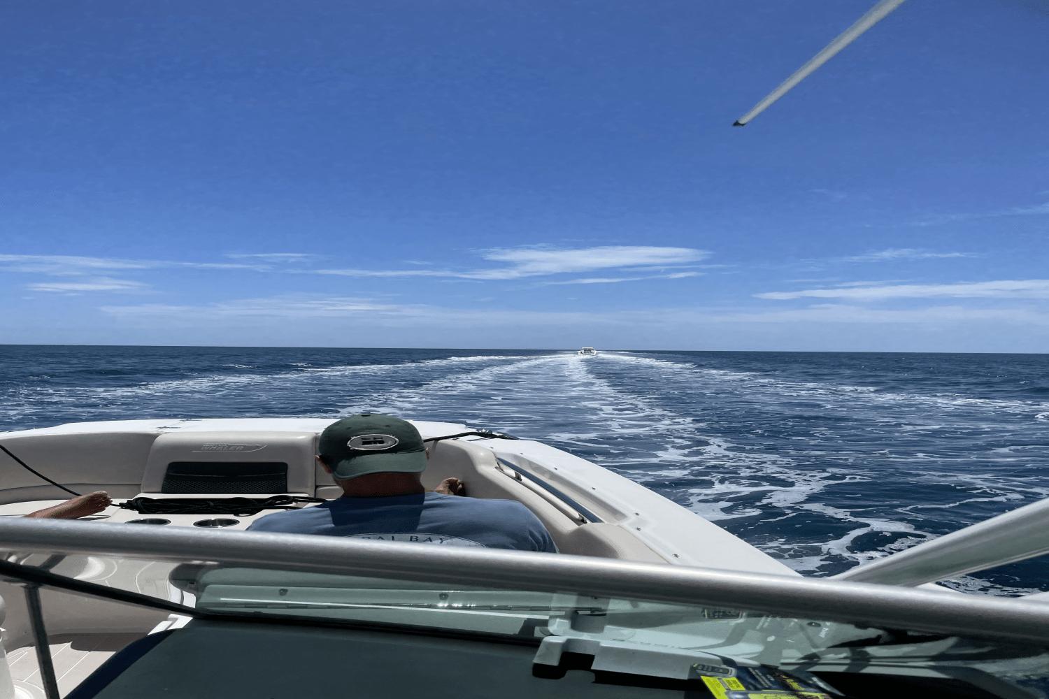 2015-boston-whaler-270-vantage-power-9850909-983933409-0-250620250858-14