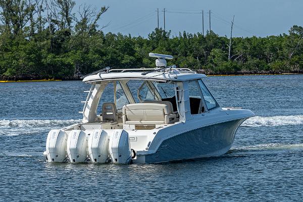 38' Boston Whaler, Listing Number 100914657, Image No. 7