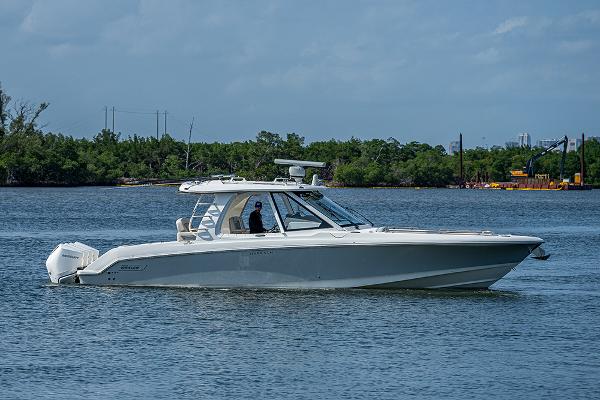 38' Boston Whaler, Listing Number 100914657, Image No. 25