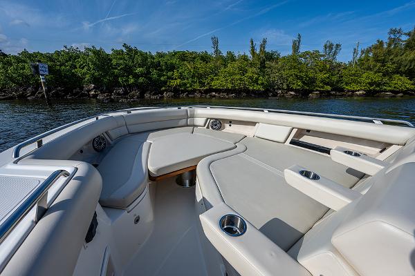38' Boston Whaler, Listing Number 100914657, - Photo No. 28