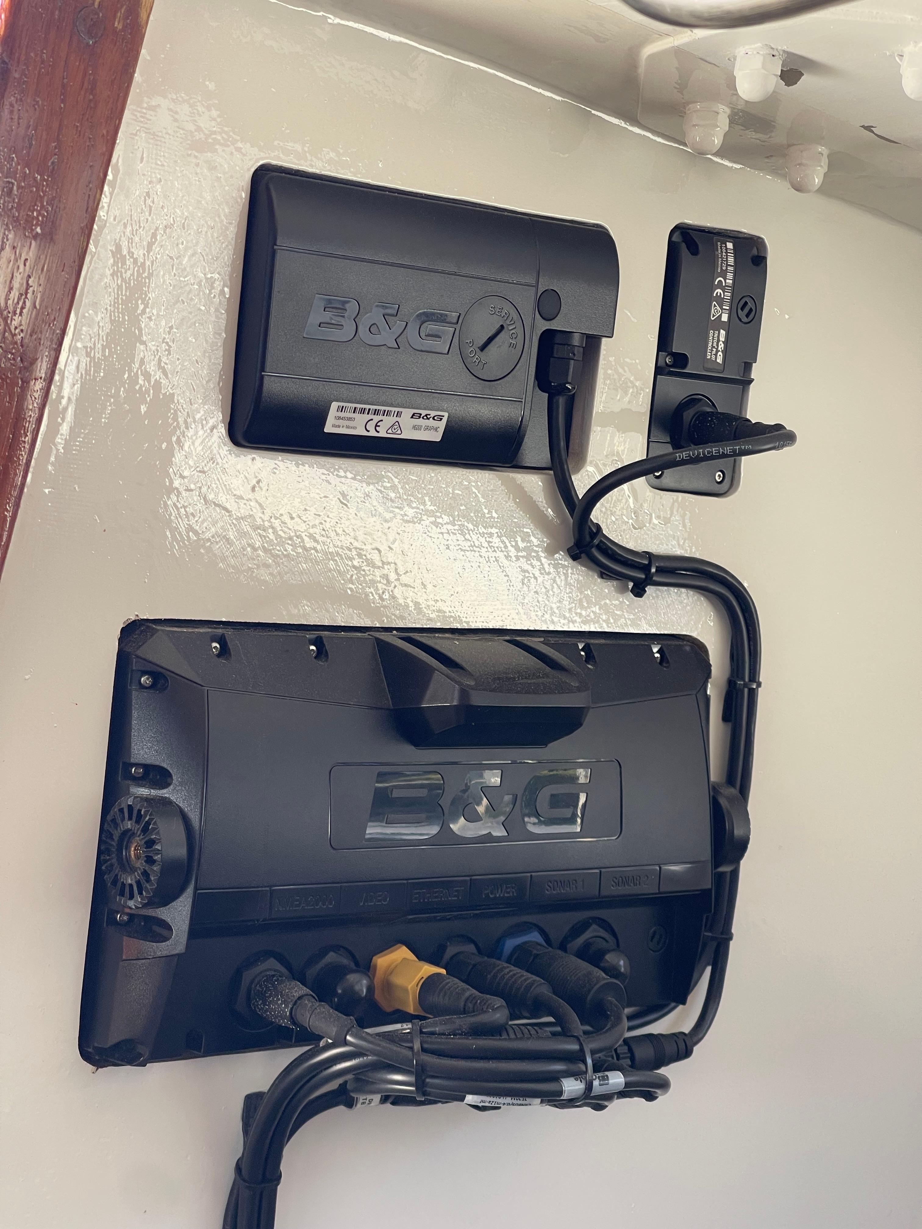 B&G marine electronics installed on a 1964 CAL 40 sailboat.