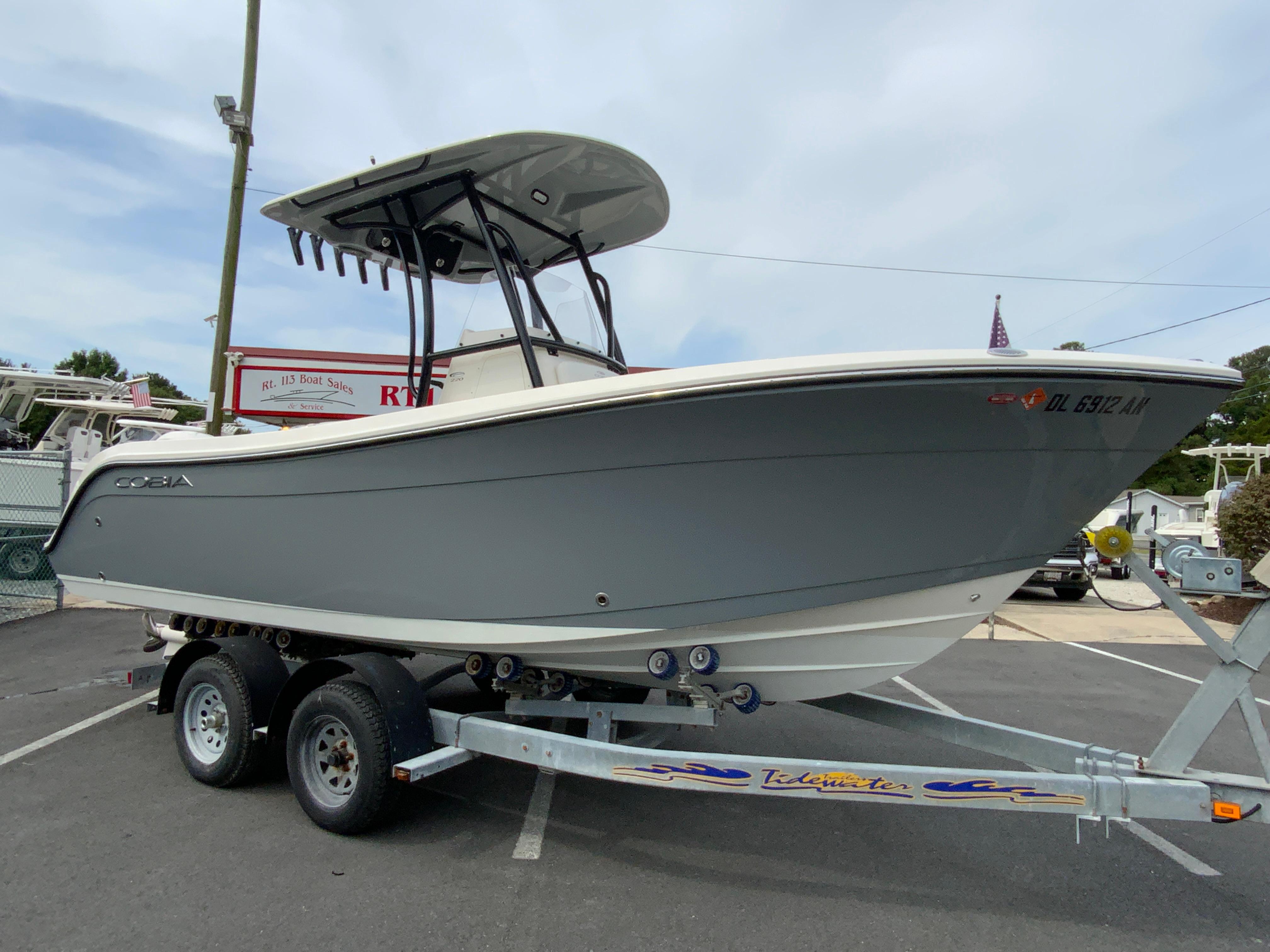 2022 Cobia 220 Center Console-2