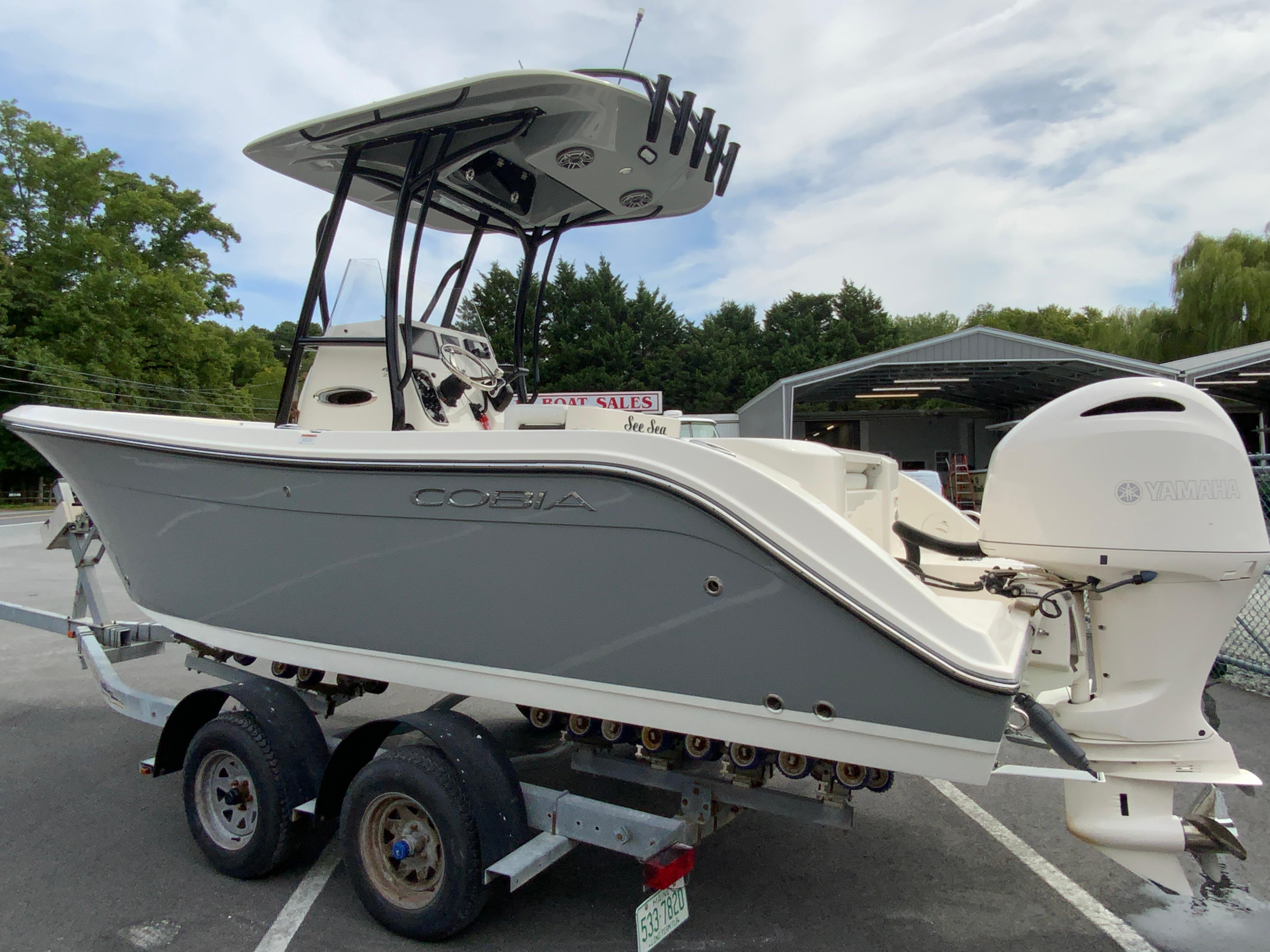 2022 Cobia 220 Center Console-6