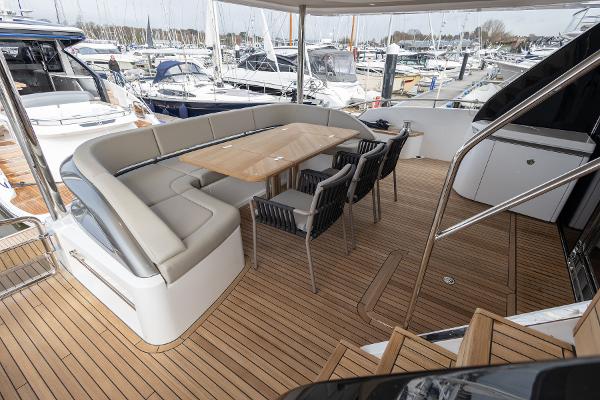 Princess Motor Yacht Sales - Used Princess X80