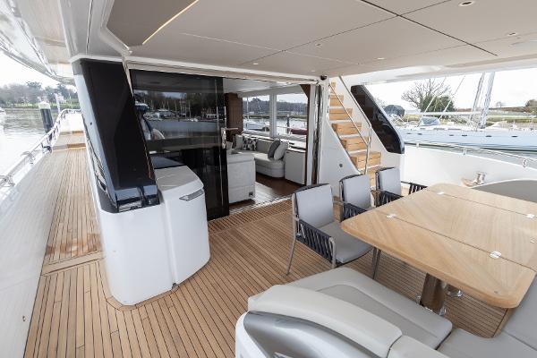 Princess Motor Yacht Sales - Used Princess X80