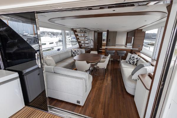 Princess Motor Yacht Sales - Used Princess X80