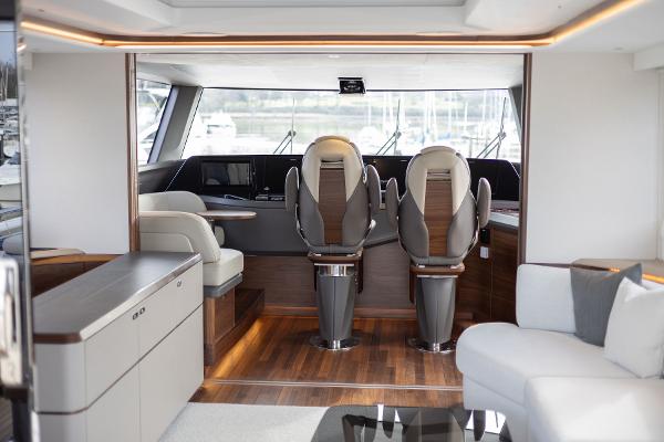 Princess Motor Yacht Sales - Used Princess X80