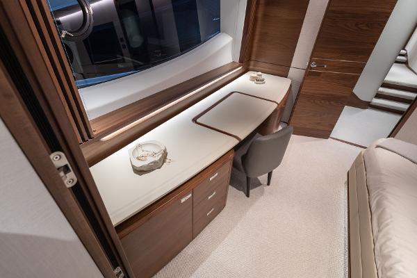 Princess Motor Yacht Sales - Used Princess X80