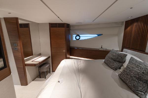 Princess Motor Yacht Sales - Used Princess X80