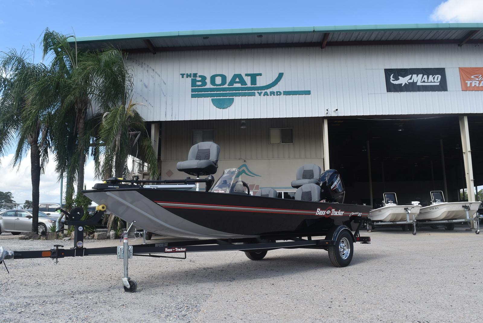 2022 Tracker Boats boat for sale, model of the boat is Tracker Classic XL, 50 ELPT & Image # 1 of 5